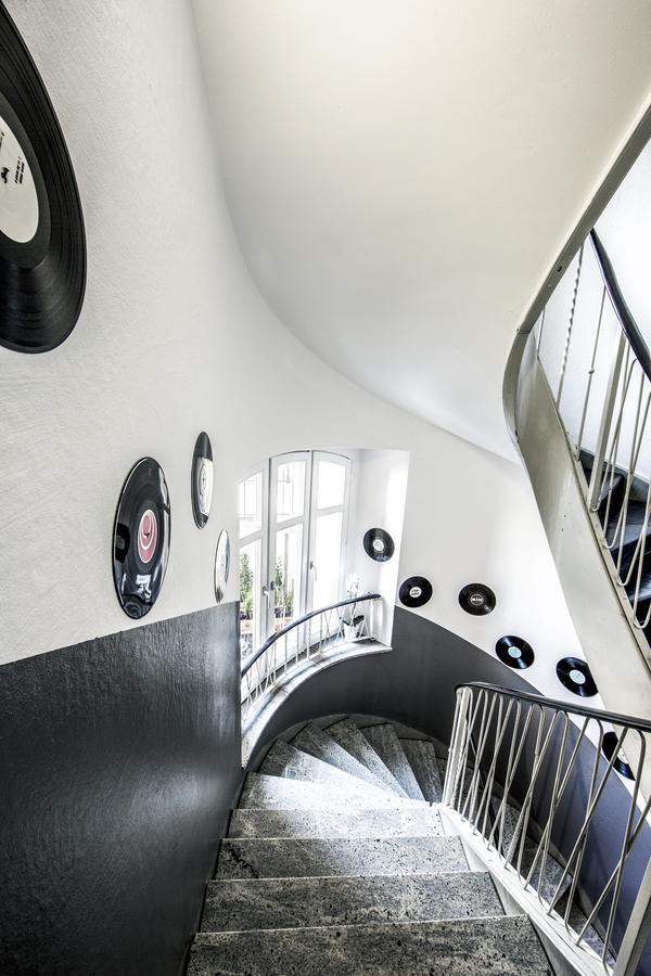 Отель The Yard Zuerich Экстерьер фото